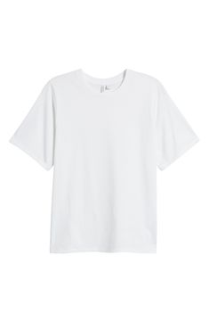 Premium pima cotton makes this relaxed-fit T-shirt a joy to wear and layer every season of the year. 26" length (size Medium) Crewneck Short sleeves 100% pima cotton Machine wash, line dry Made in Peru 100% Cotton Shirt, White T Shirt For Women, Womens White Tshirt, Savannah Outfits, Best White Tee, Toadette Costume, Visual Wishlist, White T Shirt Outfit, Olivia Concert