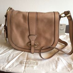 Beautiful Neutral Soft And Light Crossbody Fossil Bag!!!! Fossil Heritage Bag, Beige Leather-lined Crossbody Satchel, Fossil Bag Fossil Germany, Fossil Small Crossbody Purse, Fossil Bag, Fossil Crossbody Bags, Fossil Crossbody, Fossil Bags, Brown Crossbody