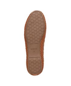 Our classic smoking slipper crafted of premium faux leather, this breathable shoe has an intricately woven design that takes our artisans up to three and a half hours to weave, utilizing over 100 expertly cut straps. We covered our footbeds with a soft breathable leather lining for added durability and comfort. The flat is complete with our signature grosgrain backtab and gold Birdies logo. | The Starling - Cognac Woven Birdies Flats Breathable Shoes, Comfortable Flats, Woven Design, Starling, Flats Top, Birdy, Top Rated, Womens Flats, Cognac