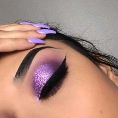 Best Eyeshadow Colors for Hazel Eyes Basic Purple Makeup Look, Purple Cheer Makeup, Purple Makeup For Quinceanera, Purple Eye Makeup With Gems, Homecoming Makeup Purple, Purple Eye Shadow Looks, Purple And Silver Makeup, Dark Purple Makeup Looks, Makeup Ideas Purple