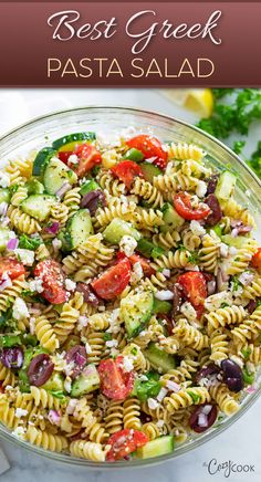 greek pasta salad Pasta And Spinach Salad, Pasta In Salad, Feta Cheese Pasta Salad, Best Greek Salad Recipe, Pasta Vegetable Salad, Healthy Protein Pasta Salad, Greek Food Recipes Easy, Pasta Salad Feta, Feta Salad Recipes