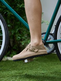 Experience unbeatable comfort with the MAIBULUN Seashore Suede Clog Loafer. Made with soft suede material, these loafers are perfect for all-day wear, providing both style and support. Slip into these tan loafers and take on your day with ease. 0.78" Heel Slip-on / buckle closure Hard Cushioned footbed Suede 100% leather upper Leather lining EVA sole Suede Clogs, Reindeer Headband, Eva Sole, Suede Material, Daily Dress, Dress Jewelry, Soft Suede, Accessories Necklace, Clogs