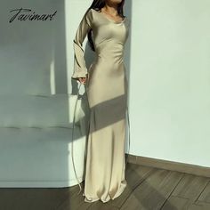 Tavimart Women Long Dress Autumn Fashion Simple Round Neck Satin Flare Sleeve Lace Up Slim Evening Party Dresses Streetwear Modest Silk Dress, Modest Prom Dresses Long, Dresses Streetwear, Prom Dresses Long Modest, Modest Long Dresses, Silk Party Dress, Church Fits, Evening Party Dresses, Modest Outfit