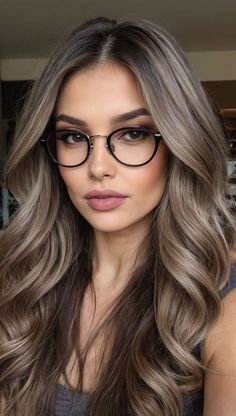 Ash Blonde Balayage On Dark Hair Long, Gray Hair Balage, Dark Hair Color Ideas Short Hair, Smokey Balayage Brunettes, Cool Brown Hair Color Ideas, Icy Brown Balayage, Hair Colors For Greying Hair, Ash Brown Hair With Balayage, Med Ash Brown Hair