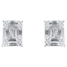 Earring Information Metal Purity : 18K Color : White Gold Gold Weight : 5.21g Diamond Count : 16 Round Diamonds Round Diamond Carat Weight : 0.47 ttcw Baguette Diamonds Count : 20 Baguette Diamonds Carat Weight : 1.93 ttcw Serial #EA18443 Lead Time : 4-8 Weeks (If out of Stock) JEWELRY CARE Over the course of time, body oil and skin products can collect on Jewelry and leave a residue which can occlude stones. To keep your Jewelry looking bright and new, take a soft headed toothbrush with some mi Baguette Diamond Earrings, Ringe Gold, Baguette Diamonds, Jewelry Diamond, Baguette Diamond, High Jewelry, Gold Gold, Lead Time, Body Oil