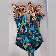 One Piece Swimsuit 2021 New Cute Swimwear Women Bow Swimwear Hollow Out Bathing Suit Back crisscross Monokini Swim Luxury Printed Swimwear, Unique Bathing Suits Women, Strappy Swimwear, Strappy Swimsuit, Floral Print Swimwear, Backless Bathing Suits, Backless One Piece Swimsuit, Floral Swimwear, Backless Swimsuit