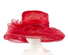 Stylish and elegant this red organza hat is a natural companion to your racing outfit. Chic Red Hat For Spring, Red Hats For Spring Events, Chic Red Spring Hat, Red Hats For Races, Red Summer Hats For Formal Occasions, Red Formal Hat For Summer, Red Formal Hats For Summer, Red Mini Hats For Spring Events, Red Hats For Summer Formal Occasions