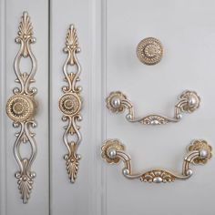 the door handles and knobs are all in different shapes, sizes, and colors