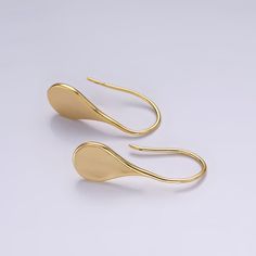 If you receive a defective item, please contact us within 5 days of arrival. Item Details - - Sold as a pair - Material: Brass, 14K gold filled - Nickel free & lightweight, perfect for everyday wear - Hook back fastening - Size: 22.9 mm x 7.1 mm x 0.9 mm Please avoid any water or chemical solutions. Keep the item in a dry environment. Minimalist Gold Drop Earrings With Matching Set, Gold Teardrop Threader Earrings 14k, Gold Minimalist Teardrop Earrings With Lever Back, Gold Teardrop Threader Earrings Minimalist Style, Minimalist Gold Hypoallergenic Teardrop Earrings, Minimalist Gold Teardrop Earrings In Sterling Silver, Minimalist Tarnish Resistant Teardrop Earrings For Gift, Minimalist Tarnish Resistant Teardrop Earrings As Gift, Gold Minimalist Sterling Silver Teardrop Earrings