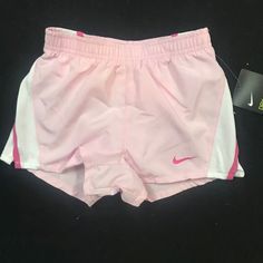 Hot Pink Nike Pros, Cute Pink Shorts, Pink Shorts Aesthetic, Pink Nike Shorts, Girls Sports Clothes, Nike Clothes