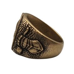 Fleur de Lys signet bronze ring Introducing the Fleur de Lys Knight Ring, an exquisite piece of historical jewelry that embodies the essence of medieval chivalry and heraldry. This men's signet ring is perfect for those who appreciate the timeless elegance of knight jewelry and the rich symbolism of the Fleur de Lys.Design: The ring features the iconic Fleur de Lys, a symbol of nobility and purity, prominently displayed as a coat of arms. Material: Crafted with meticulous attention to detail, th Ceremonial Antique Rings With Antique Finish, Antique Hand Cast Signet Ring For Gift, Antique Hand-cast Signet Ring For Gift, Ceremonial Ring With Antique Finish, Antique Gold Hand Cast Jewelry, Antique Hand Cast Gold Jewelry, Ceremonial Antique Finish Jewelry Ring, Ceremonial Antique Finish Ring, Antique Hand-cast Gold Jewelry