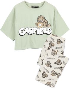 PRICES MAY VARY. GARFIELD T-SHIRT AND TROUSERS PJS PERFECT GIFT FOR HER – If you loved the 2004 and 2006 Garfield movies, then this green t-shirt and oatmeal trousers pyjamas are perfect for gifting or treating yourself on birthdays, Christmas, Mother’s Day, Valentines Day and more. AVAILABLE IN A VARIETY OF ADULT SIZES - The pyjama set comes in sizes small, medium, large and x-large offering a comfortable and regular fit. They are made for ultimate comfort and are a must-have for lounging and s Garfield T Shirt, Film Logo, Cream Trousers, Perfect Night, Cotton Sleepwear, Pyjama Bottoms, Cute Pajamas, Green T Shirt, Sleepwear Sets