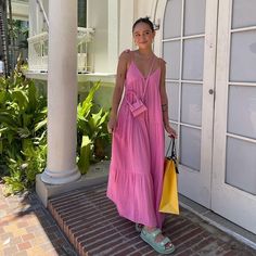 Mexico Aesthetic Clothes, Night Out In Mexico Outfit, Greece Dress Aesthetic, Maxi Summer Dress Outfit, 100 Degree Weather Outfits, Pink Summer Dress Outfit, Costa Rica Outfits, Summer Maxi Dress Outfit, Pink Dress Summer