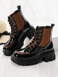 Heeled Chelsea Boots, Cheap Boots, Botas Chelsea, Black Punks, Women Ankle Boots, Chelsea Boots Women, Dream Style, Boots Women Fashion, Style Aesthetic