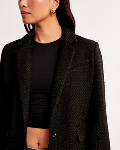 Elevate your wardrobe with the timeless elegance of the Abercrombie & Fitch Women's Classic Tweed Blazer. Perfect for both professional settings and casual outings, this blazer blends sophistication with versatility.

- **Size**: XS
- **Color**: Black
- **Material**: Shell: Polyester, Lining: Polyester
- **Gender**: Female
- **Features**: Single-breasted, classic-fit silhouette, side pockets, interior chest pocket, center-button closure

Crafted from premium tweed fabric, this blazer features a Tweed Blazer Women, Female Features, Seamless Transition, Tweed Fabric, Tweed Blazer, Women's Coats & Jackets, Women's Coats, Black Blazers, Office Wear