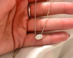 2.5 Ct Oval Moissanite Pendant Necklace, Genuine Moissanite Jewelry, Diamond Alternative Necklace, 14K Gold Oval Solitaire Pendant - Etsy Alternative Necklace, Moissanite Pendant, Moissanite Necklace, Oval Moissanite, Diamond Alternatives, Moissanite Jewelry, Jewelry Diamond, Solitaire Pendant, Oval Pendant