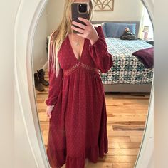 Nwt Maroon Maxi Dress Perfect For Fall Photos, Wedding Guest Dress Or Date Night! Maroon Maxi Dress, Guest Dress, Photos Wedding, Fall Photos, Wedding Guest Dress, Lady In Red, Wedding Guest, Date Night, Colorful Dresses