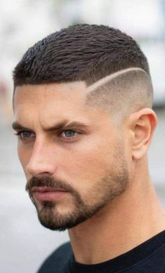 Hairstyles For Teenage Guys, Trendy Mens Haircuts, Straight Hair Cuts, Mens Fade, Mens Haircuts Fade, Short Straight Hair, Athletic Hairstyles