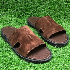 Sleepers For Men, Mens Slippers Fashion Style, Gents Slippers, Palm Slippers, Mens Sliders, Baseball Glove Wallet, Italian Leather Sandals