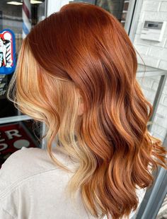 Bright Copper Hair, Dark Ginger Hair, Ginger Hair Dyed, Auburn Hair, Hair Dye Colors, Red Hair Color, Hair Inspiration Color