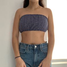 Never Worn Other Than For Picture Casual Crop Top Tube Top For Vacation, Trendy Blue Bandeau Top, Trendy Blue Tube Top For Day Out, Casual Crop Top Tube Top For Beach, Casual Fitted Tube Top For Vacation, Casual Fitted Blue Tube Top, Casual Beach Crop Top, Blue Fitted Casual Tube Top, Casual Blue Fitted Tube Top