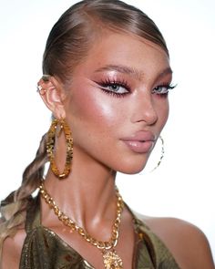 50 Aesthetic, Barbie Makeup, Swag Makeup, Dope Makeup, Evening Makeup, Creative Makeup Looks, Baddie Makeup