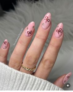 Nails Trending Now 2024, Cute Nails Almond, Korea Nails, Coquette Nail, Bow Nail Designs, Festive Nails, Bow Nails, Bow Nail Art, Almond Acrylic