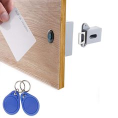 Storage cabinet Sensor Lock EMID IC ID Card Sensor Digital Drawer Card Lock Intelligent Electronic Gömda Rum, Medical Carts, Shoe Drawer, Drawer Lock, Cabinet Lock, Open Cabinets, Cabinet Locks, Wooden Drawers, Diy Home Repair