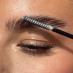 The Clear Brow Gels That Stay In Place All Day Best Brow Gel, Clear Mascara, Surratt Beauty, Thick Brows, Best Eyebrow Products, Brow Pomade, Brow Lamination