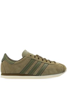 green leather suede front lace-up fastening signature 3-Stripes logo logo-print tongue branded insole flat rubber sole Adidas Suede, Sneakers Green, Balenciaga Speed, Adidas Spezial, Reebok Club C, Nike Air Max 97, Summer Beach Wear, Derby Shoes, Athletic Sneakers