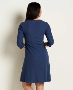 Can you describe the ideal fall dress? We can. Organic cotton and TENCEL™ Lyocell create a double layered bodice that flatters without being clingy, while three-quarter sleeves and an A-line skirt hit just right. Down-to-earth fall glam, achieved.DetailsFit: A-line silhouette with double layer v-neck bodice and that hits above the kneeDress lengths by size: XS: 36" S: 37" M: 38" L: 39" XL: 40" Feel: Soft, breathable eco-friendly organic cotton and TENCEL™ Lyocell slub with cable rib texture and Fall Dresses With 3/4 Sleeves, Fall Cotton Dress With 3/4 Sleeves, Being Clingy, Ls Dress, Flexible Stretches, Rib Dress, Paper Sleeves, Fall Dress, Ribbed Dresses