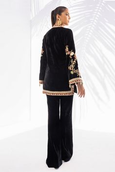 Fall Party Embroidered Sets, Embroidered Party Sets For Fall, Velvet Long Sleeve Kurta For Party, Elegant Sets With Embroidered Sleeves For Festivals, Elegant Sharara With Embroidered Sleeves For Festive Occasions, Festive Long Sleeve Embroidered Palazzo Set, Traditional Party Sets For Fall, Festive Long Sleeve Palazzo Set With Embroidered Sleeves, Festive Long Sleeve Sharara With Embroidered Sleeves