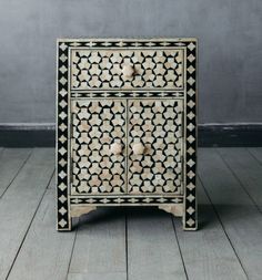 Black Bone Inlay Targua 1 Drawer 2 Door Bedside Table 1 Bone Inlay Bedside Table, Bone Inlay Side Table, Geometric Box, Nightstand Table, Table Home Decor, Bedside Table Design, Bone Inlay Furniture, Inlay Furniture, Mosaic Pieces