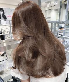 Macchiato Brown Hair, Dark Sandy Brown Hair, Pearl Beige Hair, Macchiato Hair, All Brown Hair, Brown Beige Hair, Brown Dyed Hair, Latte Hair Color, Beige Brown Hair