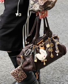 Green Clothing, Jane Birkin, Handbag Women, Satchel Handbag, Essential Bag, Mode Inspo, 가을 패션, Cute Bags