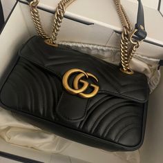 Slightly Used Leather With Gold Hardware Gucci Marmont 2.0 Lion Strap Like New. Leather Is Intact And It Comes W/ Duster Bag And Gucci Box. Gucci Box, Pink Bags, Material Things, Gucci Purses, Lv Purse, Bags Gucci, Gucci Marmont, 2025 Vision, Luxury Purses