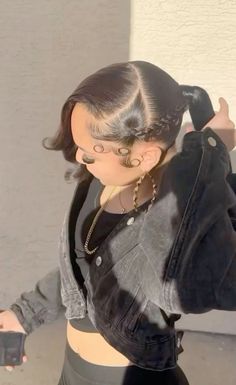 #ponytail #latina #latinx Quick Weave Hairstyles, Dyed Hair Inspiration