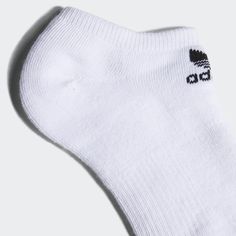 adidas Clean, comfortable style for any day of the week. These juniors' ankle socks have a secure fit, with extra cushioning for a comfortable feel. Moisture-wicking fabric keeps feet dry all day. Casual White Anti-odor Socks, Casual Breathable Adidas Socks, Adidas Casual Breathable Socks, Casual Adidas Breathable Socks, Adidas Sporty Socks For Sports, Sporty Adidas Socks For Sports, Adidas Sporty Socks With Logo, Sporty Adidas Socks, White Non-slip Sporty Socks