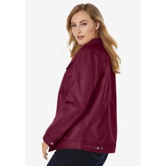 The classic look of your favorite jean jacket in irresistibly soft genuine leather. Chest pockets; shirt collar; single-button cuffs; button front.