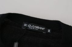 DOLCE & GABBANA Absolutely stunning, 100% Authentic, brand new with tags Dolce & Gabbana pullover sweater crafted from cashmere. Model: Pullover sweater Colour: Black Logo details Made in Italy Material: 100% cashmere Luxury Black V-neck Sweater, Designer Long Sleeve Fine Knit Sweater, Designer Long Sleeve Cashmere Tops, It Logo, Black Pullover Sweater, Embroidery Shoes, Cashmere Color, Black Pullover, Dolce E Gabbana