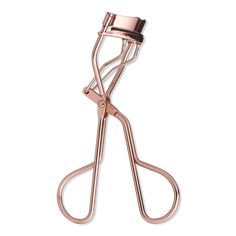 Life-Changing Lashes Eyelash Curler - Charlotte Tilbury's Life-Changing Lashes Eyelash Curlers have been expertly redesigned so you can create fluttering, wide-eyed lashes of your dreams in an instant. These easy-to-use eyelash curlers have a magical rose-gold, glossy design.BenefitsUse before applying your magical mascara for a bigger, brighter-looking gaze.FeaturesRose-gold design looks timeless & stylish in your makeup bag.Ideal if you want to get curled, longer-looking lashes that last all d Best Eyelash Curler, Eyelash Lift, Eyelash Curlers, Lash Curler, Body Moisturizers, Best Lashes, What In My Bag, Skincare Tools, Eyelash Curler