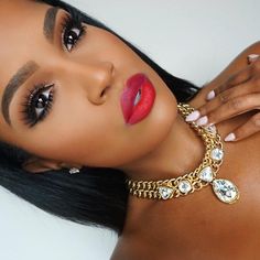 Makeup Corner, Lipstick Looks, Red Lipstick Looks, Makeup Party, Face Beat, Dark Skin Makeup