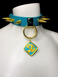 Scooby Doo Necklace, Scooby Doo Accessories, Scooby Doo Collar, Necklaces Choker, Accessories Necklaces, Concept Clothing, Necklaces Jewelry, Fantasy Jewelry, Cool Items