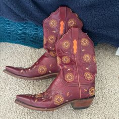 Reposhing This Item I Purchased From @Routhriley. Loved It, But My Arch Is Too High I Fit In Boots. Floral Cowboy Boots, Red Floral, Shoes Heels Boots, Fit In, Cowboy Boots, Shoes Women Heels, Heeled Boots, Arch, Cowboy