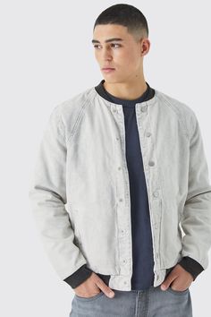 Gray Casual Denim Jacket, Casual Gray Denim Jacket, Spring Everyday Washed Outerwear, Gray Cotton Outerwear With Relaxed Fit, Casual Gray Denim Jacket With Pockets, Casual Faded Button-up Outerwear, Gray Everyday Outerwear With Button Closure, Casual Faded Denim Jacket, Gray Everyday Spring Outerwear