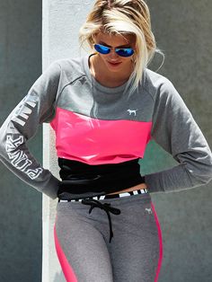 Collegiate Crew - small if relaxed fit. Medium If slim fit Workout Attire, Victoria Secrets, Style Pink, Sporty Outfits, Pink Outfits, Pink Sweatshirt, Pink Outfit, Comfy Outfits, Vs Pink