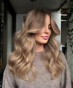 20 Teddy Bear Blonde Hair Ideas: The Cozy, Chic Hair Trend You Need to Try - Pretty Designs Soft Autumn Blonde Hair, Teddy Bear Hair Color, Teddy Blonde, Teddy Bear Blonde Hair, Teddy Blonde Hair, Teddy Bear Blonde, Warm Blonde Hair