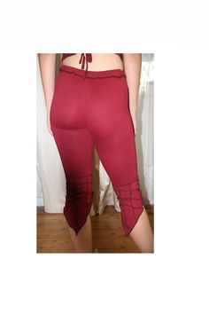 Knee length women's tights with alternative details. Fits AUS size 6 - 10. High Waist Stretch Cotton Leggings, Stretch Cotton Tights, Winter Stretch Elastane Bottoms, Fitted Cotton Yoga Pants For Summer, Fitted Cotton Tights For Fall, Fitted Hip-length Yoga Leggings, Fitted Yoga Leggings, Fitted Full-length Cotton Leggings, Full Length Cotton Fitted Leggings