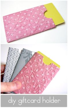 the diy gift card holder is made out of paper