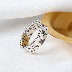 Style: Thai silver Color: Thai Silver Colors Size: Adjustable Opening Vintage Silver Alloy Rings, Adjustable Silver Alloy Rings, Silver Alloy Promise Ring, Style Retro, Women Rings, Silver Color, Personal Style, Silver Rings, Silver